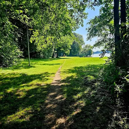 Gemuetliches In Am Mueritzsee * Buchholz (Mecklenburg-Vorpommern)